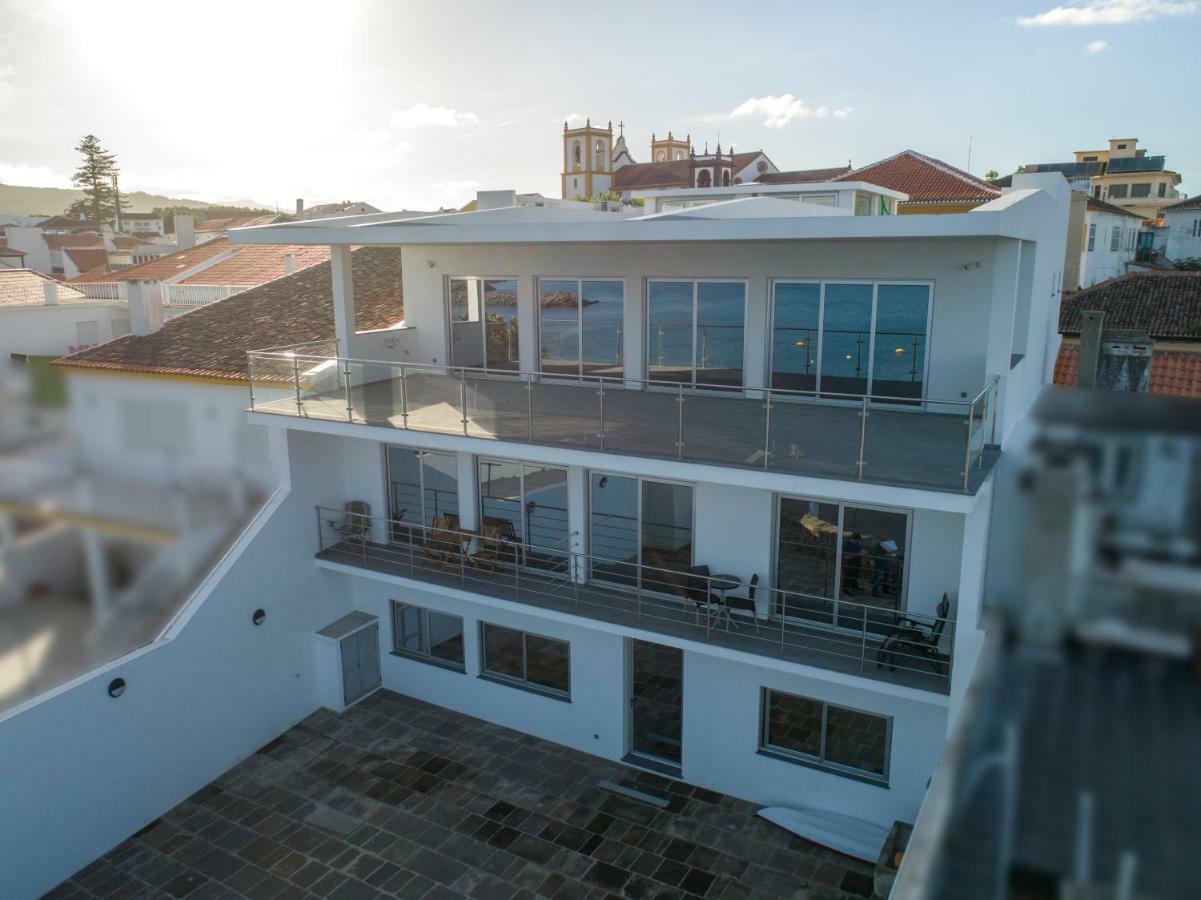 Black House Praia da Vitoria Luaran gambar